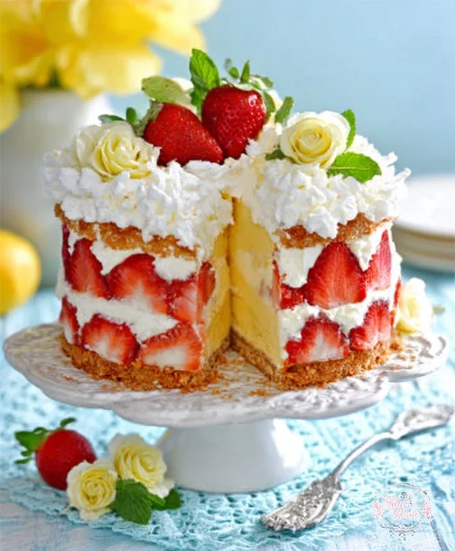 Stunning Spring Desserts to Awe Your Guests!