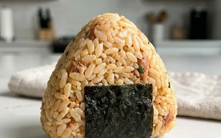 15-min. Easy Japanese Tuna Onigiri